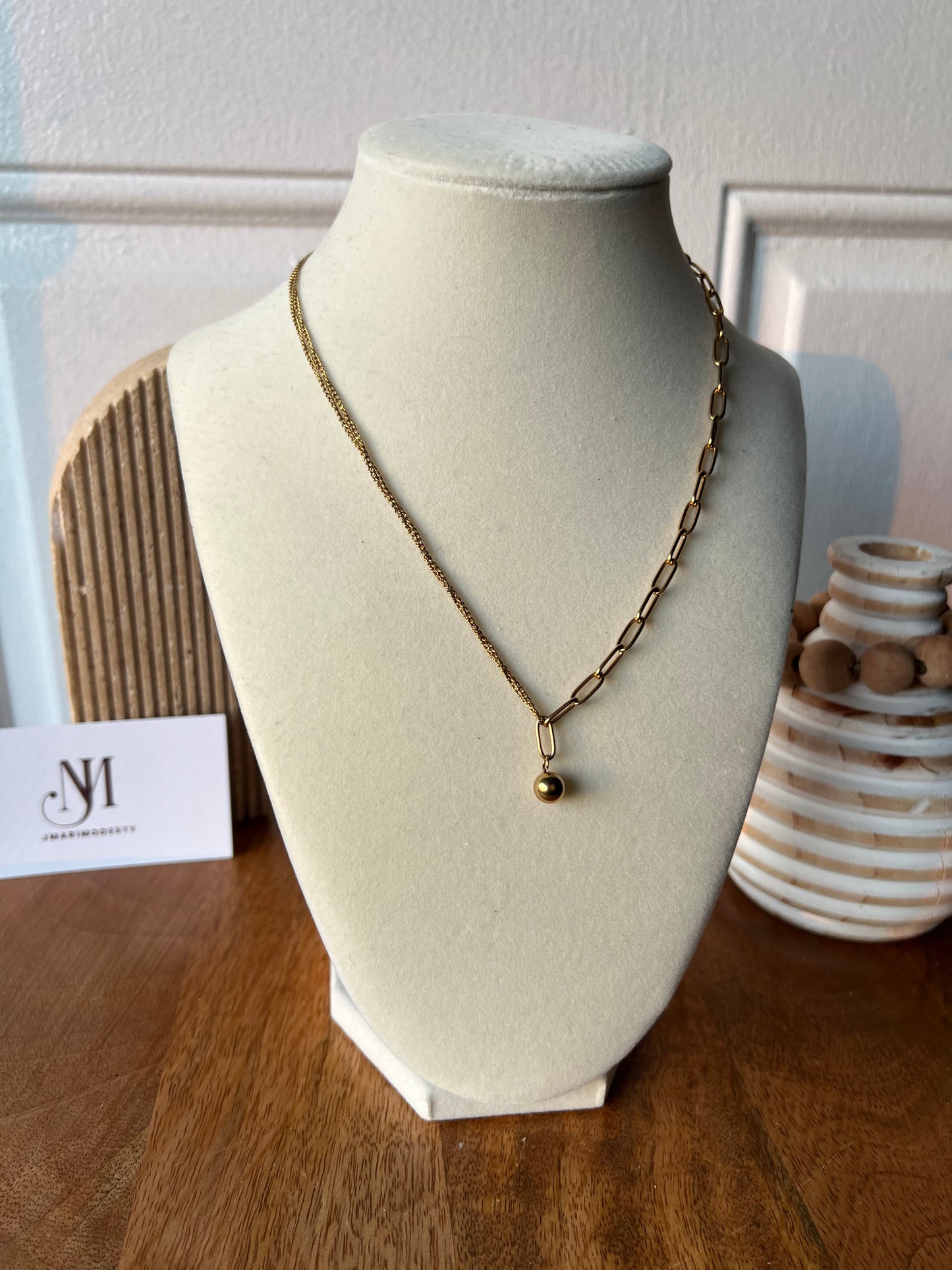 Dotz Necklace