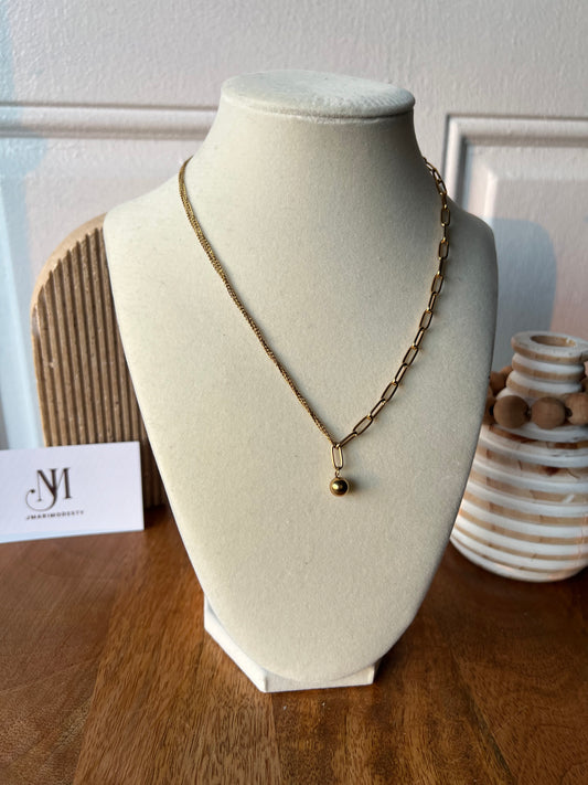 Dotz Necklace